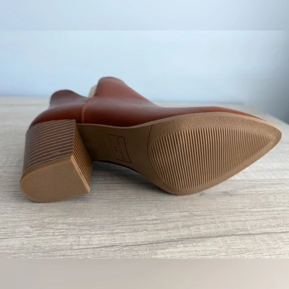 Sun + Stone Women's Cognac Elizaa Notched Pointed Toe Dress Booties Size 7W - Picture 7 of 11